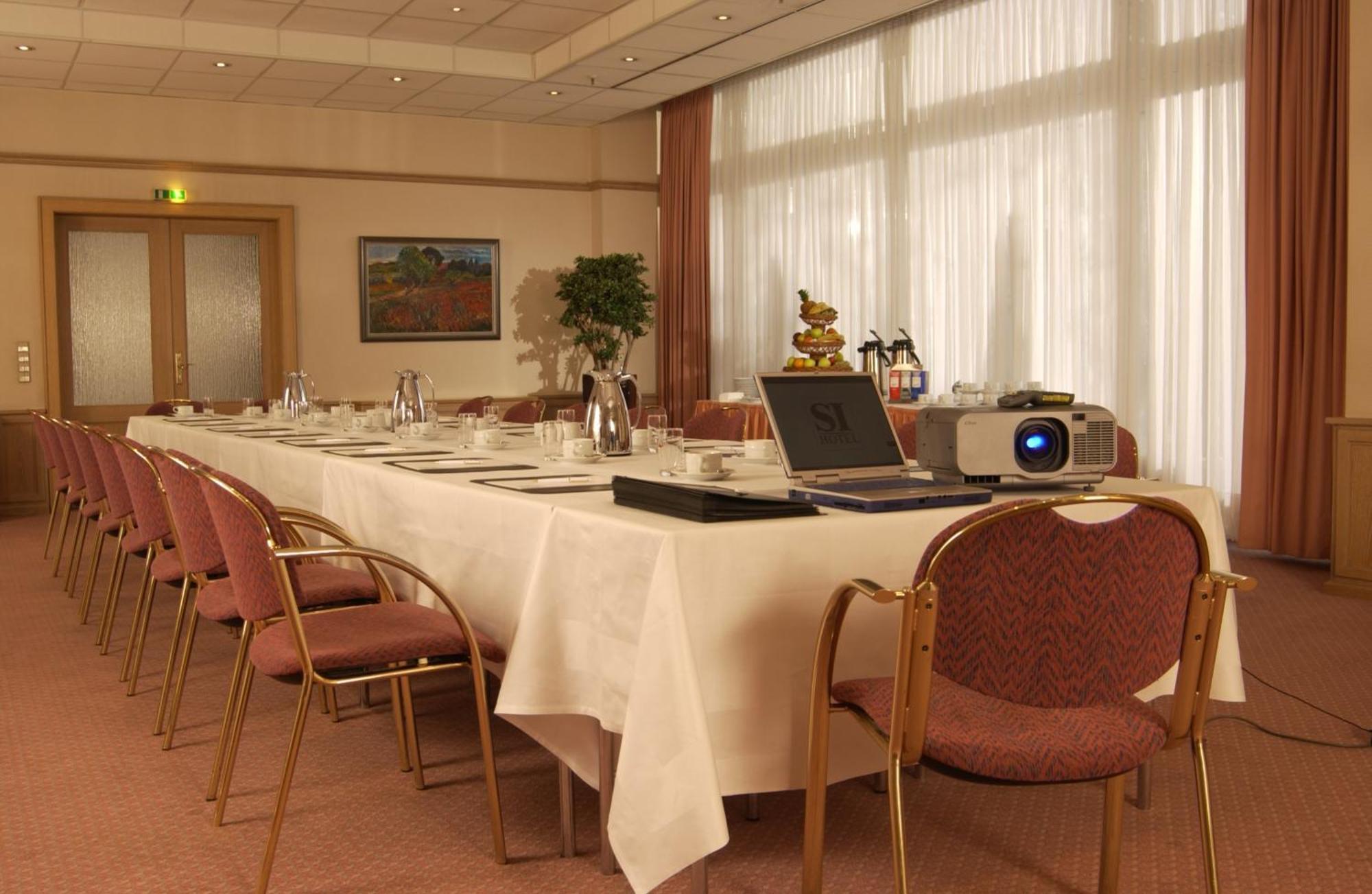 Hotel Steglitz International, Berlin